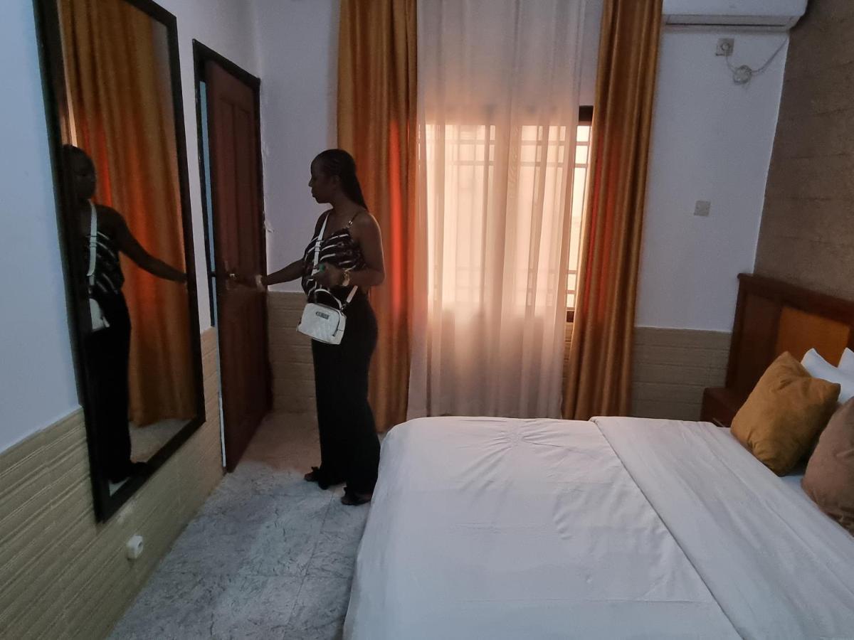 Appart Hotel Mireille ياوندي المظهر الخارجي الصورة