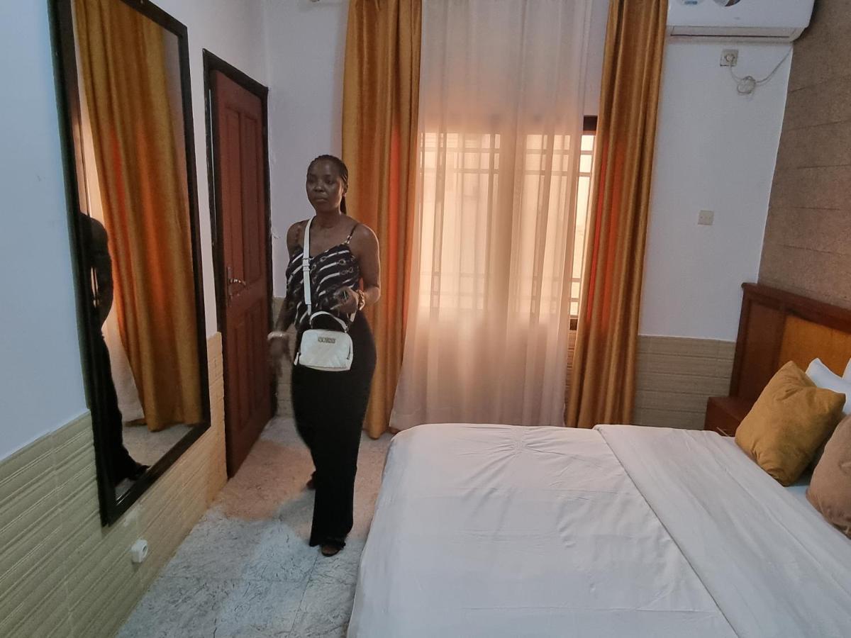 Appart Hotel Mireille ياوندي المظهر الخارجي الصورة